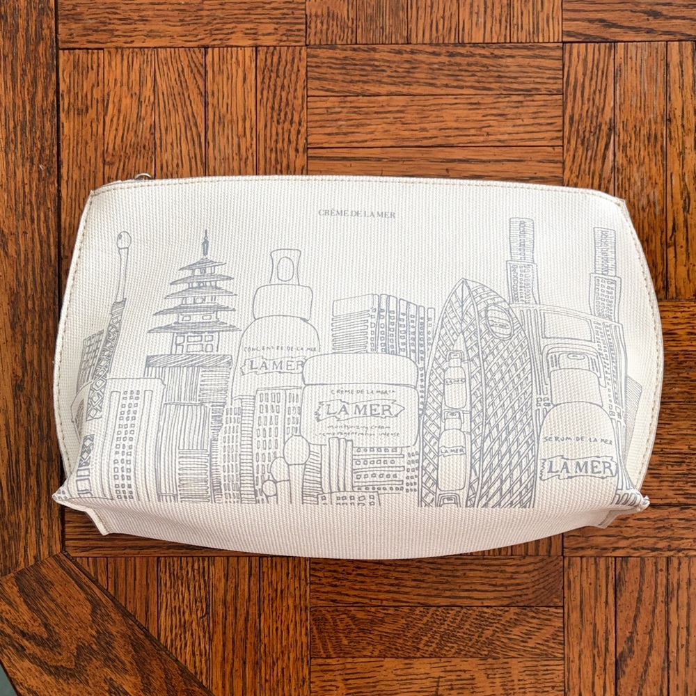 La Mer Cream and Gray Pencil Case